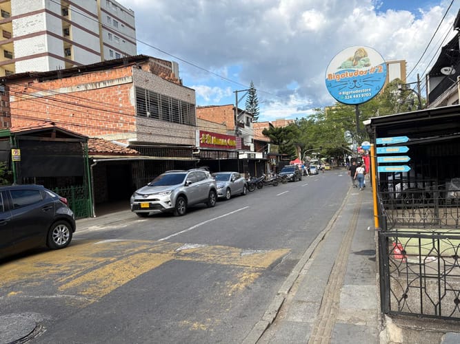 Casa de 4 alcobas en venta en Niquia, Bello, 300 m² · foto 8 de 10