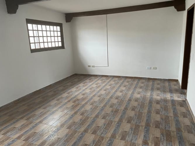 Casa de 4 alcobas en venta en El Batán, Bogotá, 260 m² · foto 12 de 24