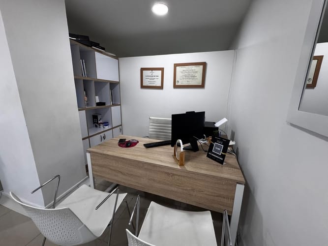 Oficina en venta en Santa Monica, Cali, 45 m² · foto 2 de 17