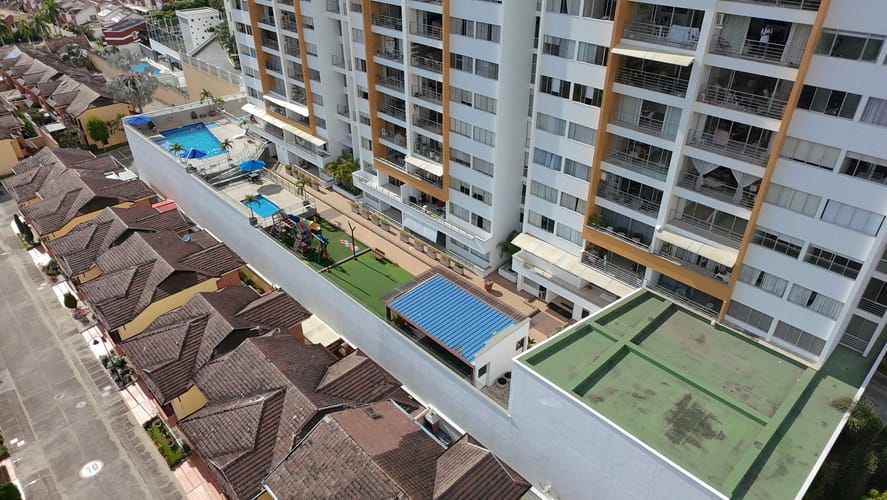Apartamento de 3 alcobas en venta en Jardines Campestre, Floridablanca, 87 m² · foto 10 de 16