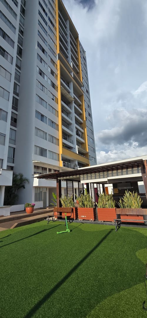 Apartamento de 3 alcobas en venta en Jardines Campestre, Floridablanca, 87 m² · foto 14 de 16