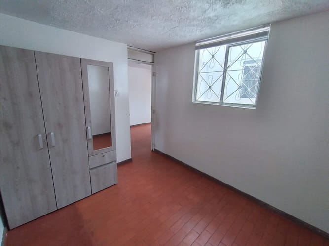 Apartamento de 2 alcobas en arriendo en Boyaca Real, Bogotá, 44 m² · foto 2 de 10