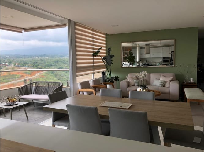 Apartamento de 3 alcobas en venta en La Buitrera, Cali, 147 m² · foto 2 de 24