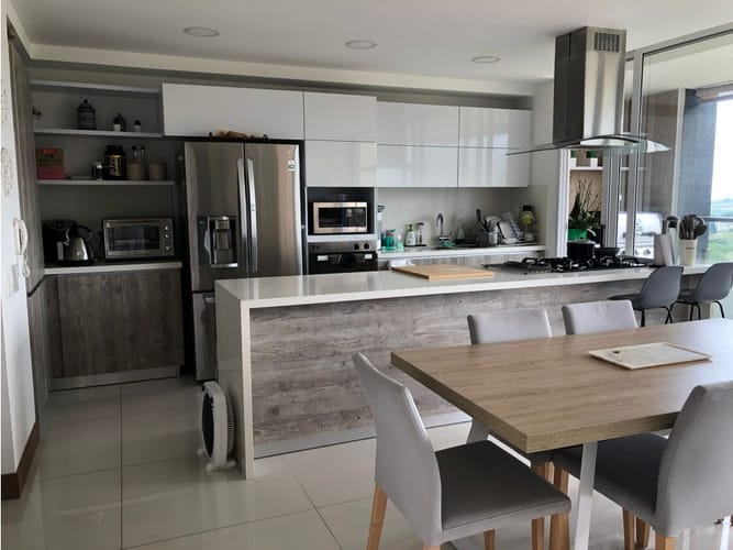 Apartamento de 3 alcobas en venta en La Buitrera, Cali, 147 m² · foto 18 de 24