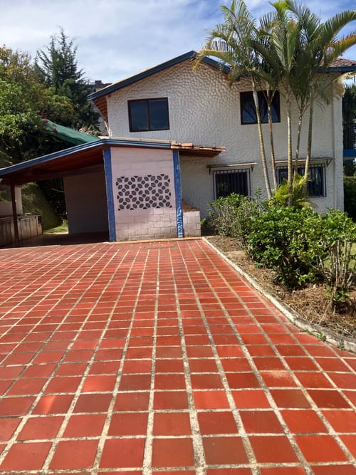 Casa de 3 alcobas en venta en Las Margaritas, Marinilla, 120 m² · foto 2 de 6