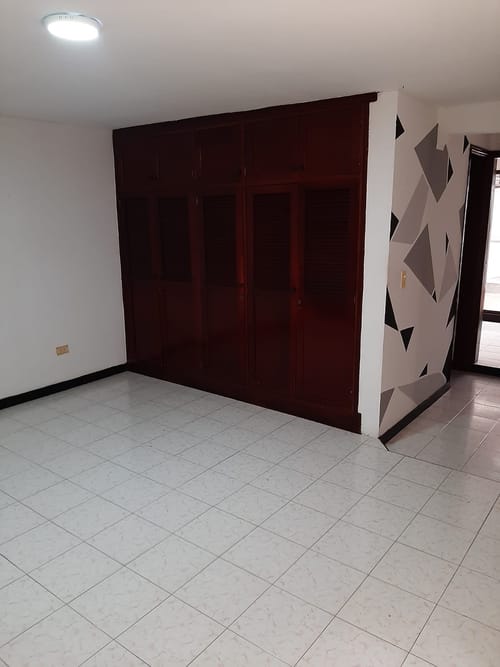 Apartamento de 5 alcobas en venta en Remigio Antonio Canarte, Pereira, 150 m² · foto 6 de 20