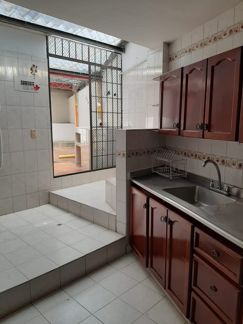 Apartamento de 5 alcobas en venta en Remigio Antonio Canarte, Pereira, 150 m² · foto 7 de 20