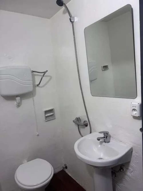 ALQUILER DE LOCAL COMERCIAL EN BUCEO · Foto 8