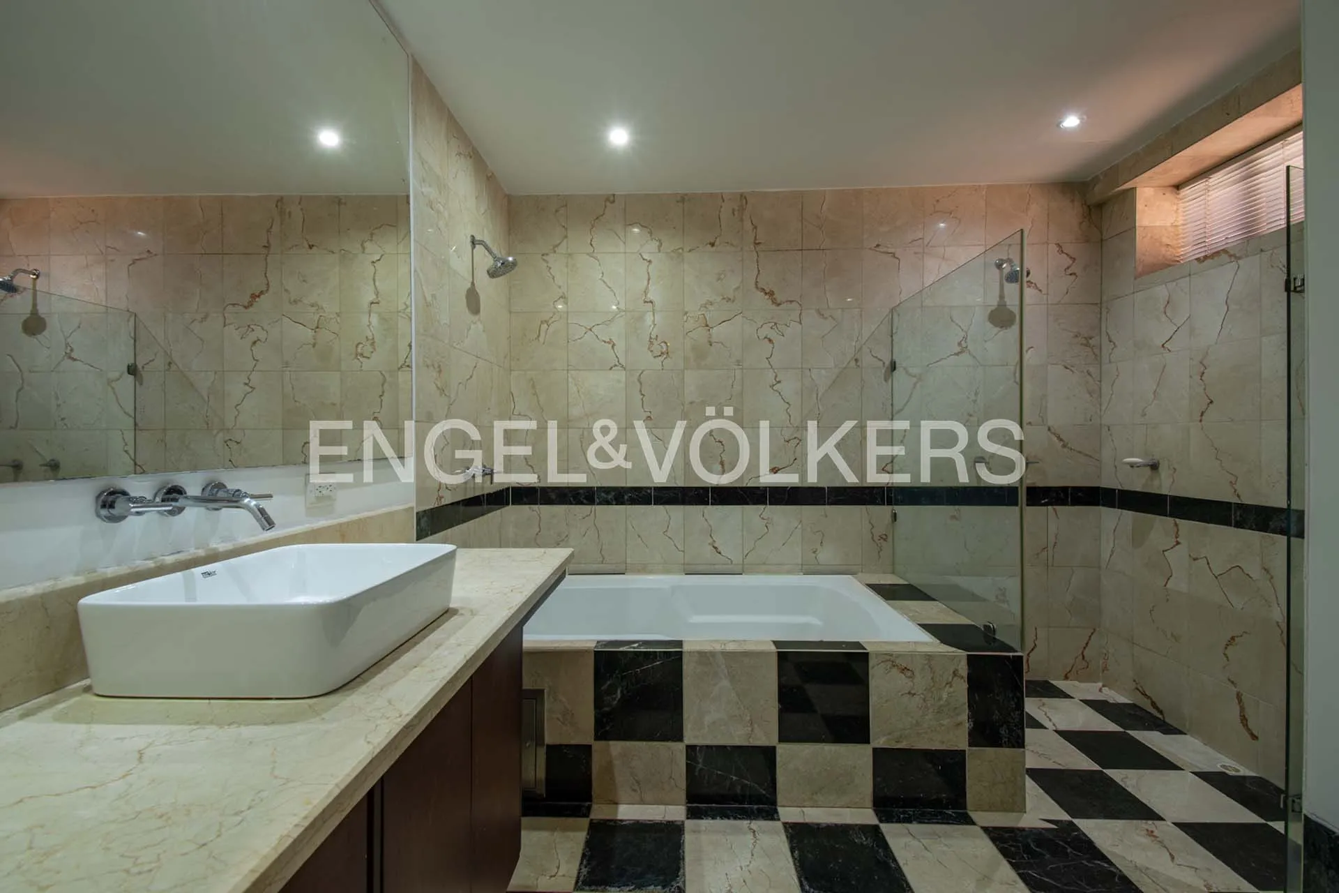 Apartamento en venta en Los Rosales, Bogotá · foto 17 de 20