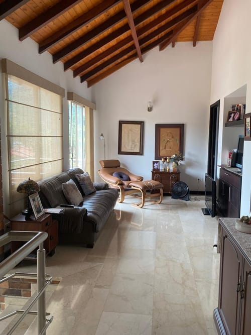 Casa de 4 alcobas en venta en Lagos Del Cacique, Bucaramanga, 355 m² · foto 13 de 21