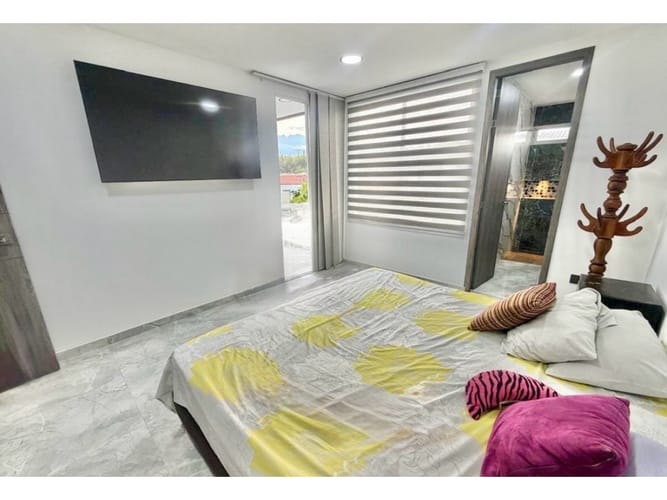 Casa de 4 alcobas en venta en El Castillo, Jamundí, 190 m² · foto 23 de 24