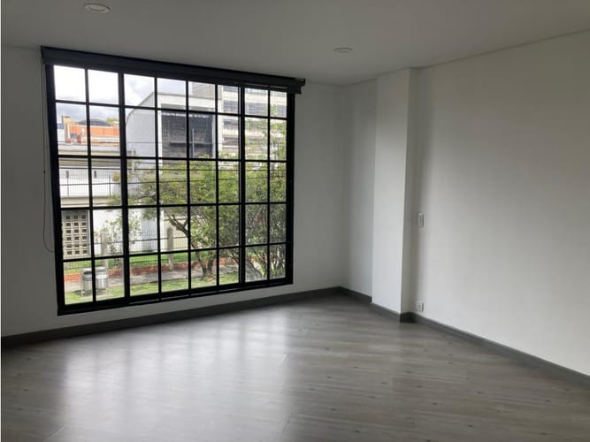 Apartamento en venta en La Castellana, Bogotá · foto 6 de 12