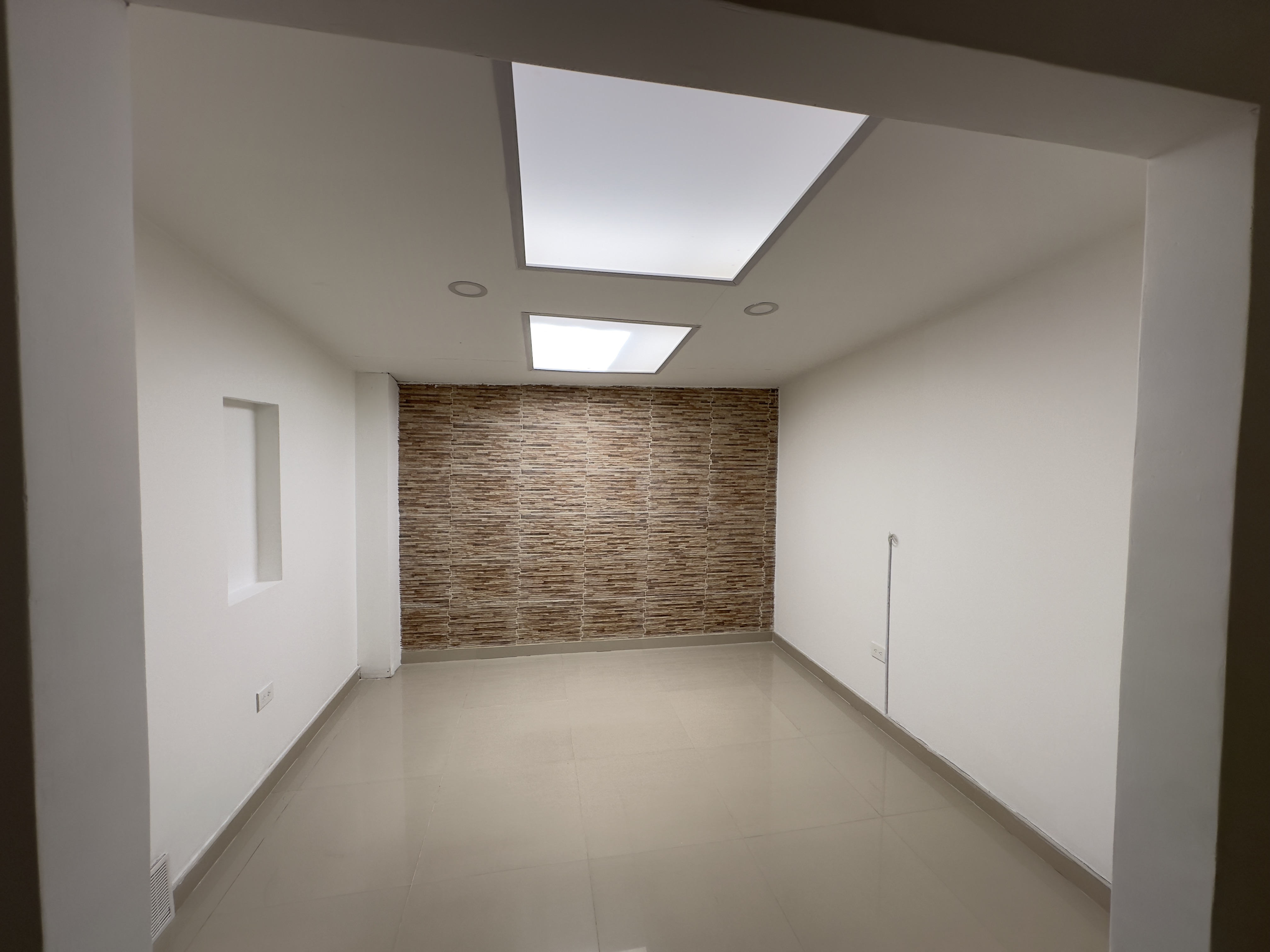 Casa en venta en Villa Del Prado, Bogotá · foto 4 de 16