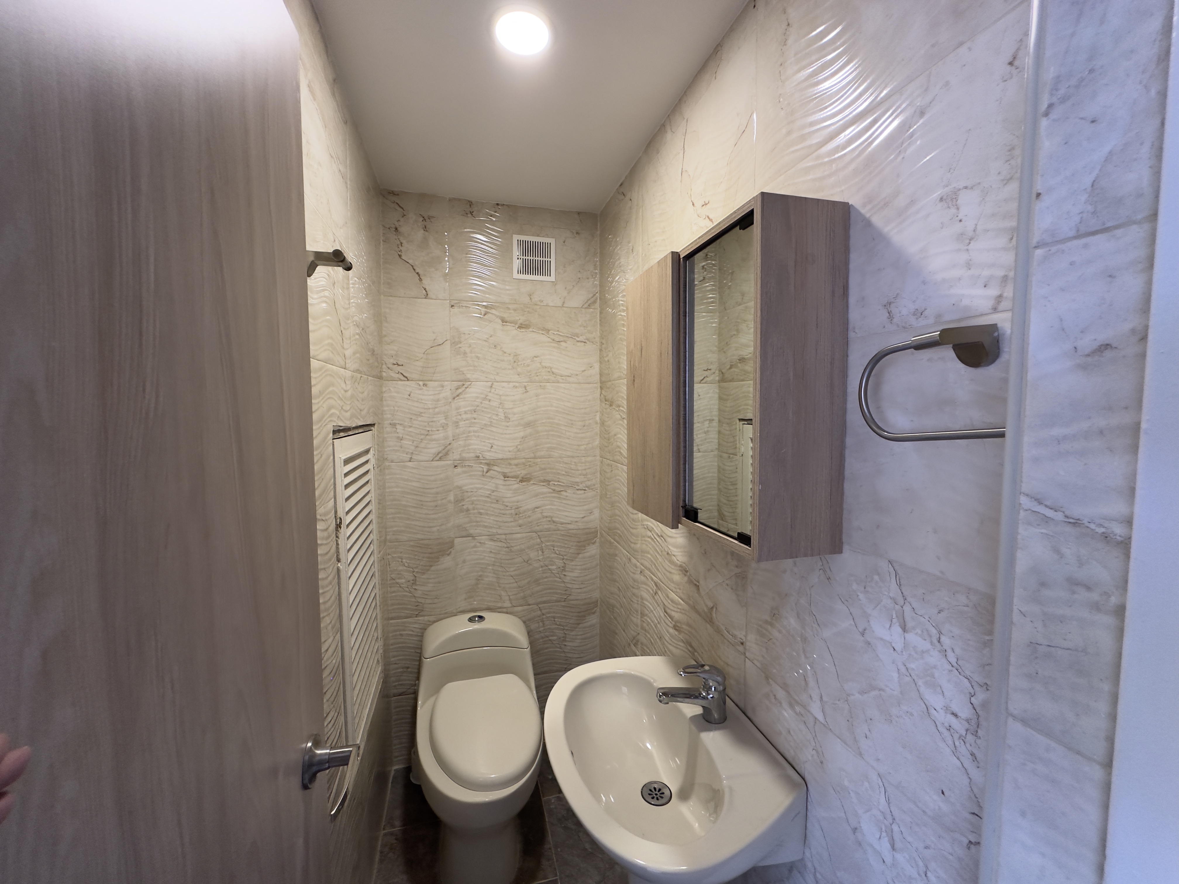 Casa en venta en Villa Del Prado, Bogotá · foto 8 de 16