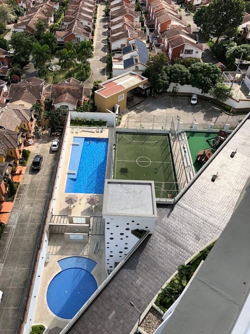 Apartamento de 3 alcobas en venta en Urbanizacion Club House Ii, Floridablanca, 129 m² · foto 4 de 13