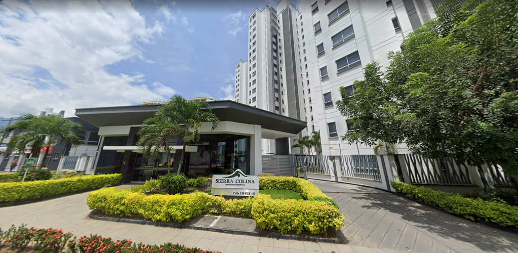 $820.000.000 en Urbanizacion Club House Ii