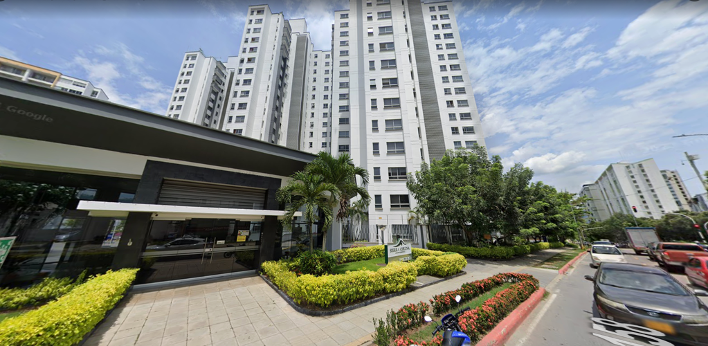 Apartamento de 3 alcobas en venta en Urbanizacion Club House Ii, Floridablanca, 129 m² · foto 2 de 13