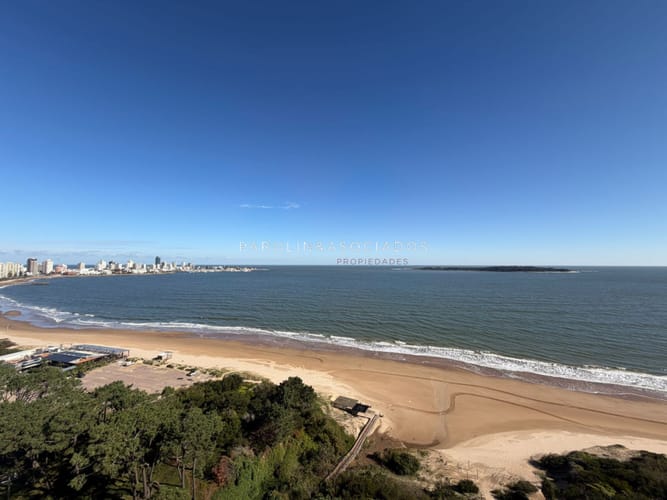 Apartamento en venta en Playa Mansa