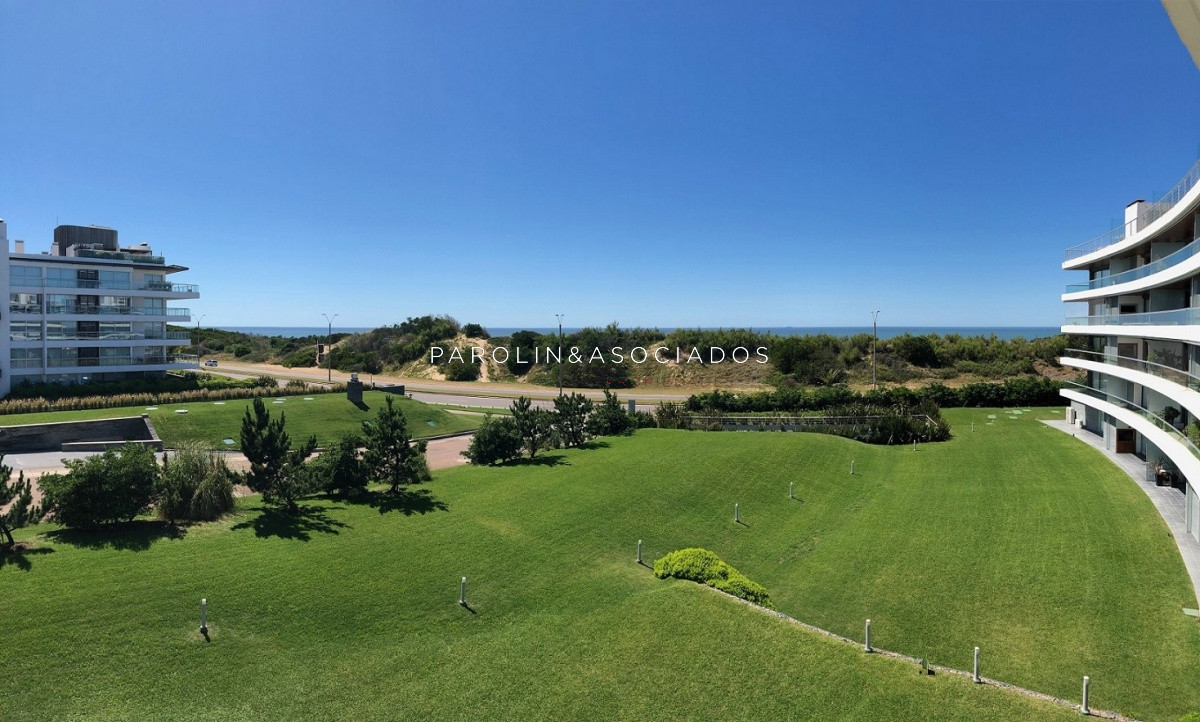 Apartamento en venta en Playa Brava