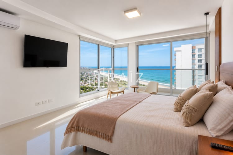 Penthouse 4 dormitorios más dependencia de servicio Playa Brava, Punta del Este · Foto 7