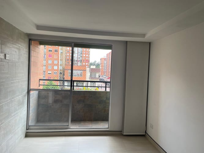 Apartamento de 3 alcobas en arriendo en La Prosperidad, Madrid, 55 m² · foto 3 de 17