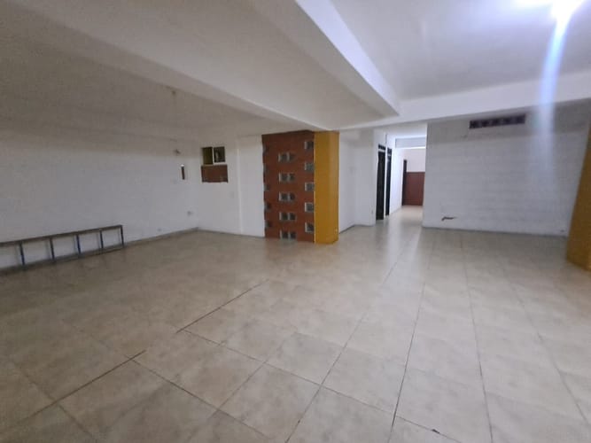 Local en arriendo en Rosales, Medellín, 530 m² · foto 4 de 16