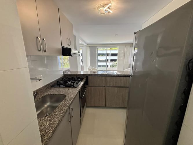Apartamento de 2 alcobas en venta en Anillo Vial, Floridablanca, 70 m² · foto 9 de 18
