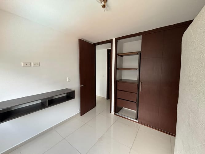 Apartamento de 2 alcobas en venta en Anillo Vial, Floridablanca, 70 m² · foto 15 de 18