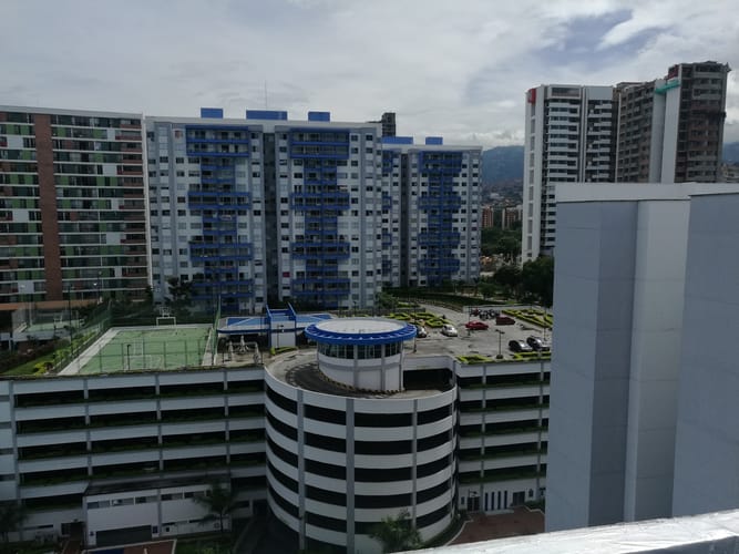 Apartamento de 2 alcobas en venta en Anillo Vial, Floridablanca, 70 m² · foto 5 de 18