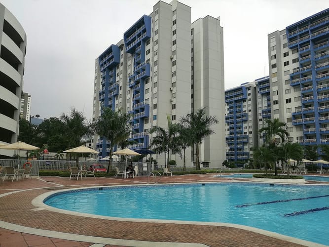 Apartamento de 2 alcobas en venta en Anillo Vial, Floridablanca, 70 m² · foto 4 de 18