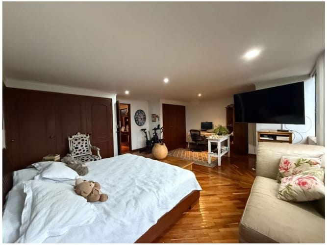 Apartamento de 3 alcobas en venta en El Diamante 2, Medellín, 174 m² · foto 16 de 21