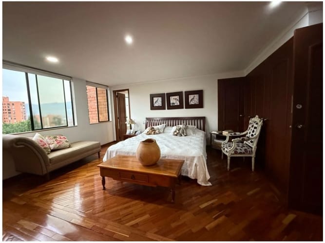 Apartamento de 3 alcobas en venta en El Diamante 2, Medellín, 174 m² · foto 18 de 21