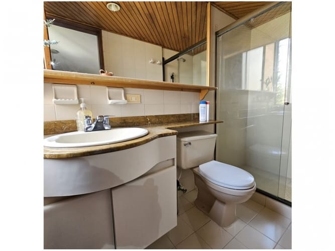 Apartamento de 3 alcobas en venta en El Diamante 2, Medellín, 174 m² · foto 20 de 21