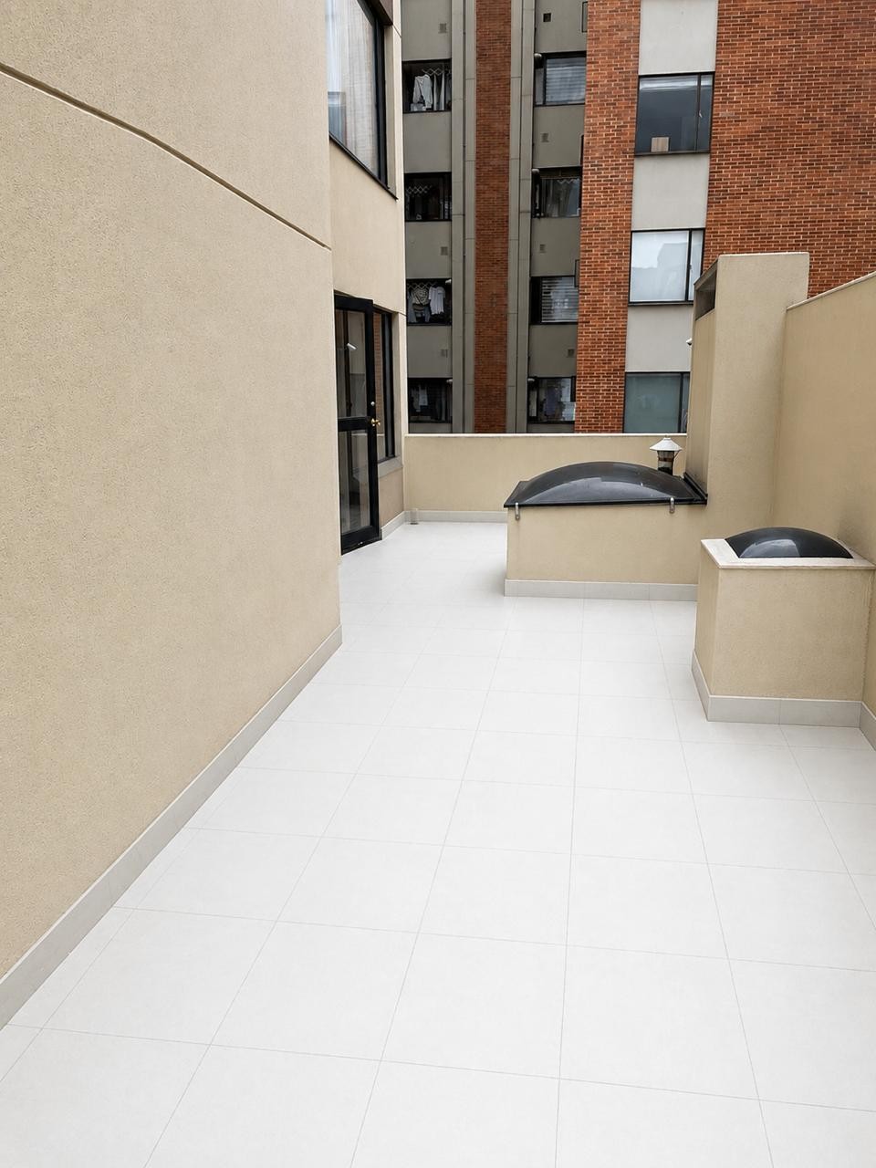 Apartamento en venta en Los Cedros, Bogotá · foto 2 de 15