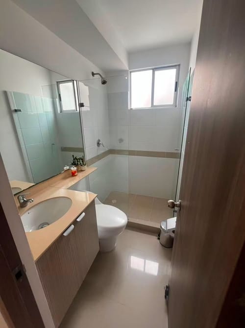 Apartamento de 2 alcobas en venta en Valle Del Lili, Cali, 80 m² · foto 12 de 13