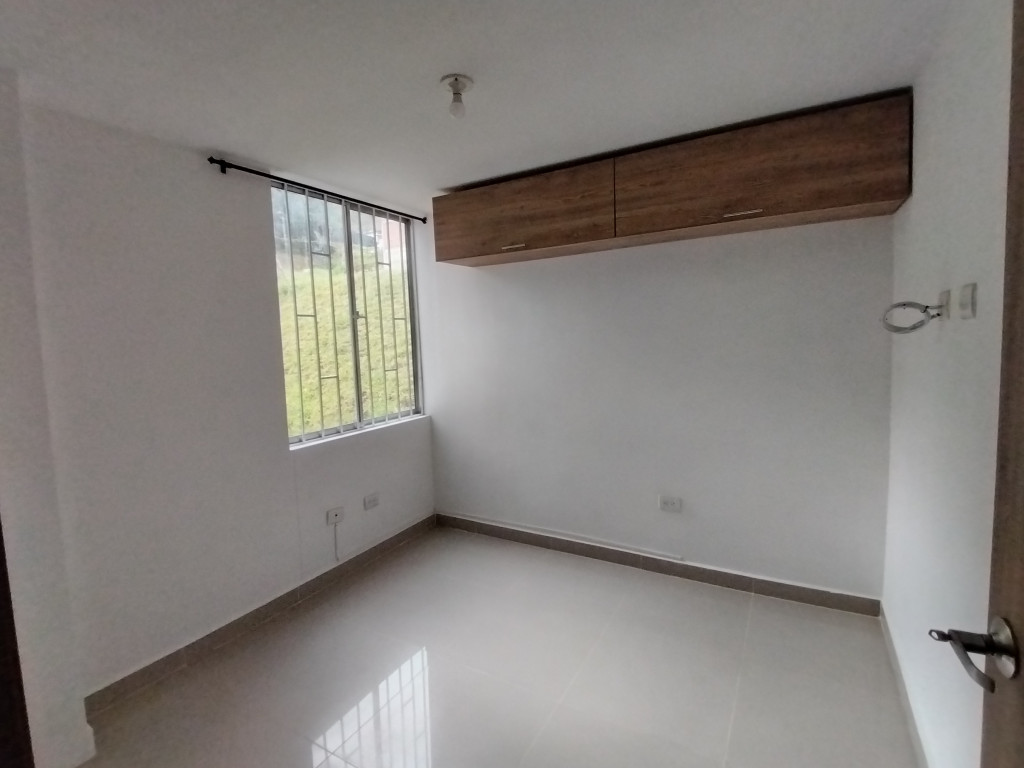 Apartamento en arriendo en El Retiro · foto 5 de 11