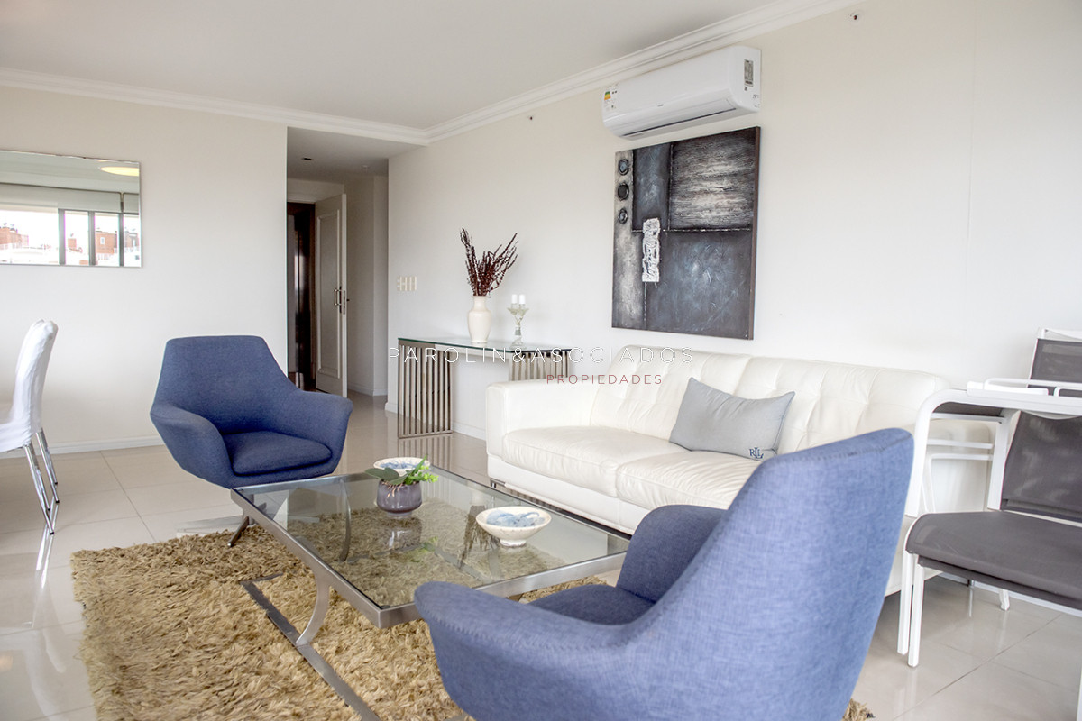 Departamento en venta en Imperiale Torre III, Oportunidad en Punta del Este