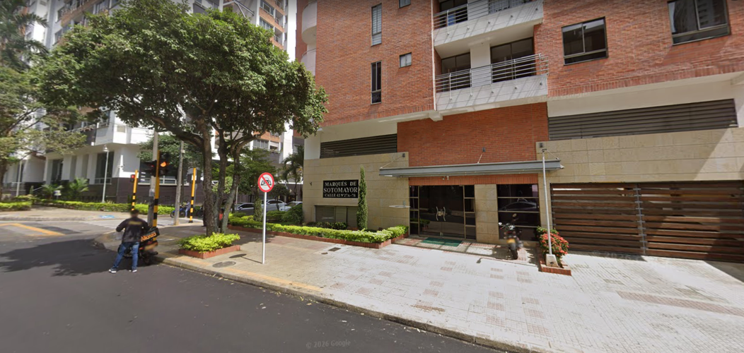 Apartamento de 3 alcobas en venta en Sotomayor, Bucaramanga, 112 m² · foto 2 de 14