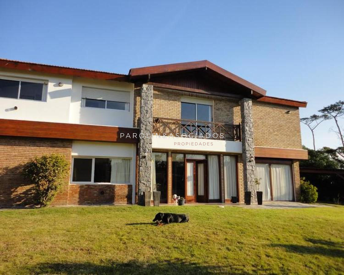 Casa en venta en Pinares