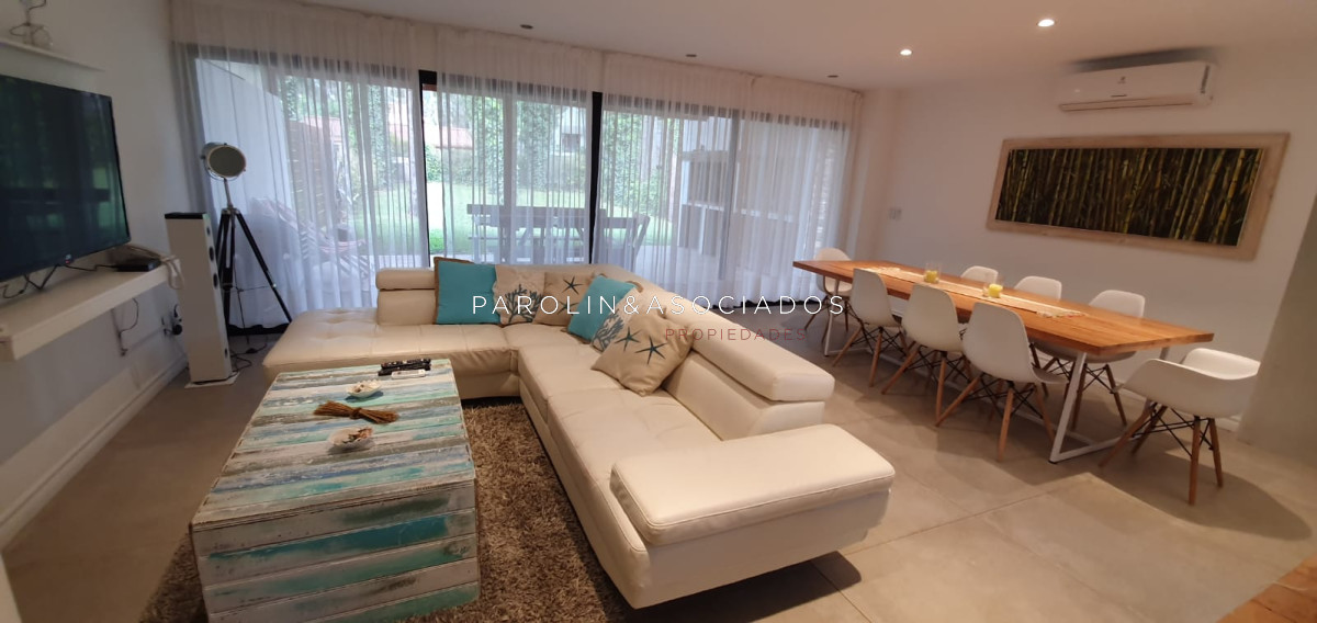 Casa en venta en Solanas