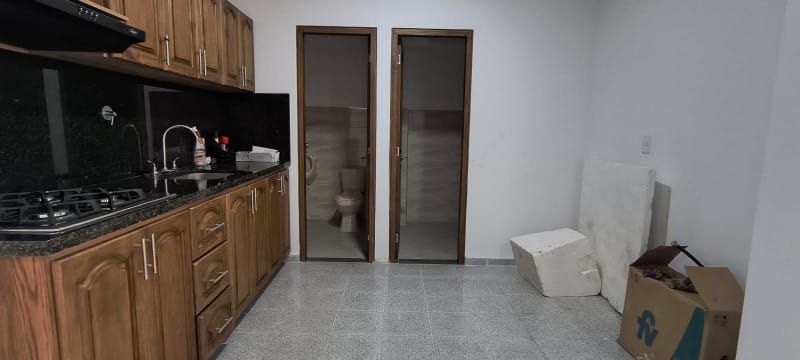 Local en arriendo en Obrero, Envigado, 120 m² · foto 9 de 10