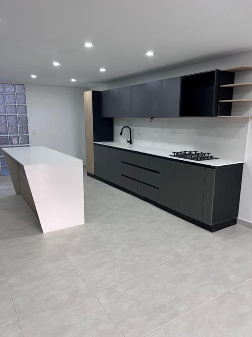 Casa de 3 alcobas en venta en La Ceja, 177 m² · foto 6 de 24