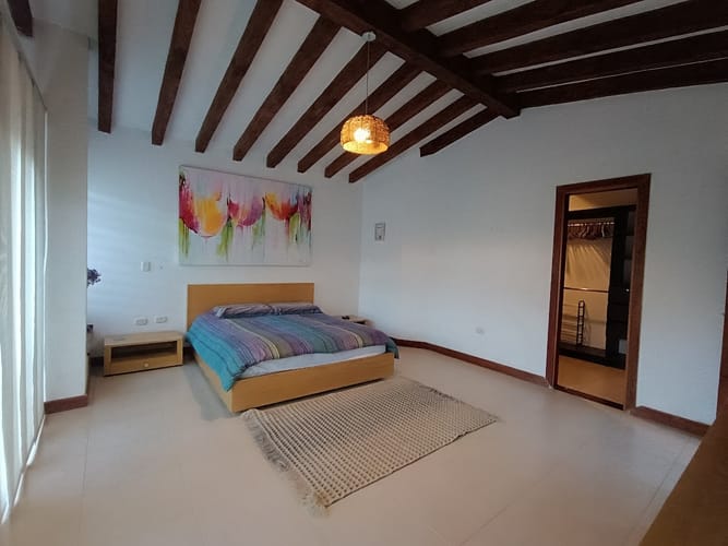 Casa de 3 alcobas en venta en El Retiro, 218 m² · foto 11 de 17
