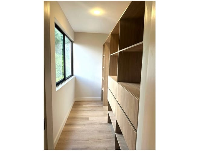 Apartamento de 4 alcobas en venta en El Poblado, Medellín, 192 m² · foto 5 de 6