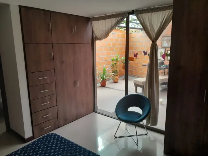 Apartamento de 2 alcobas en venta en Las Acacias, Medellín, 96 m² · foto 10 de 23