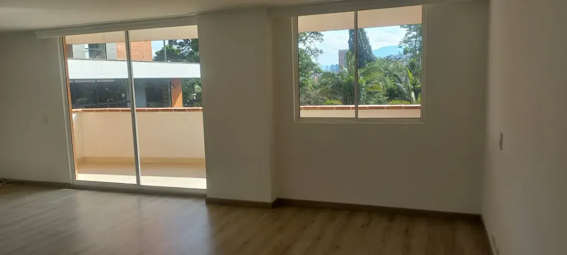 Apartamento de 4 alcobas en venta en Loma Del Escobero, Envigado, 290 m² · foto 7 de 24