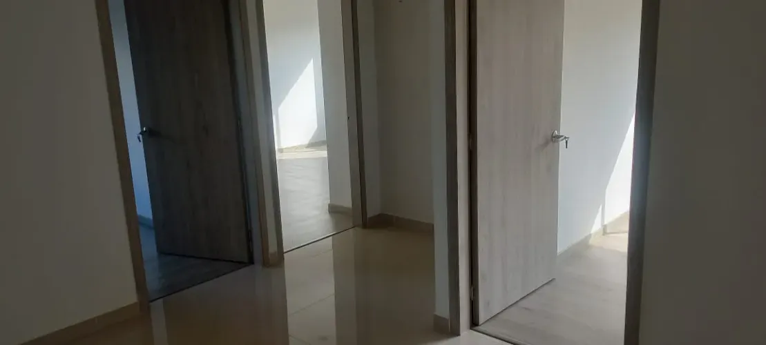 Apartamento de 4 alcobas en venta en Loma Del Escobero, Envigado, 290 m² · foto 13 de 24