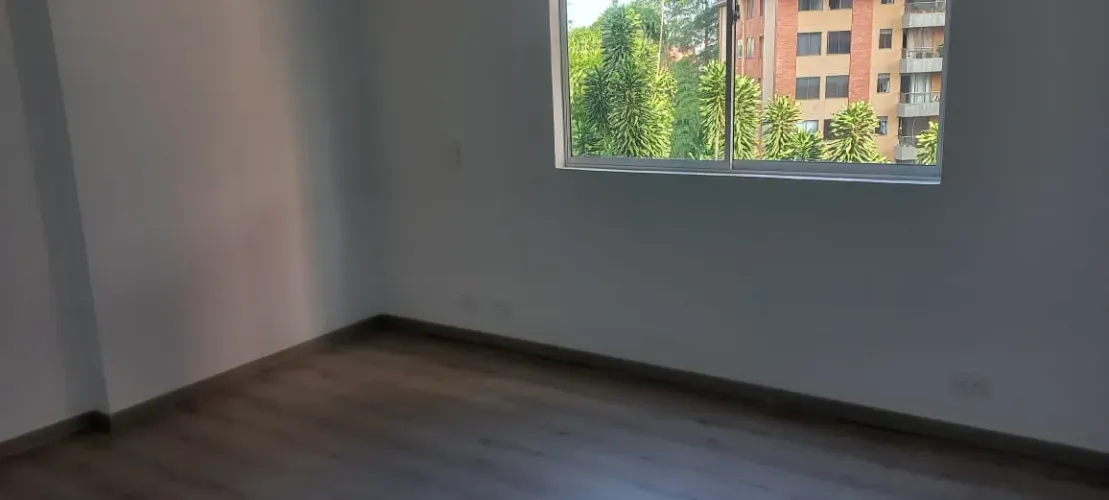 Apartamento de 4 alcobas en venta en Loma Del Escobero, Envigado, 290 m² · foto 20 de 24