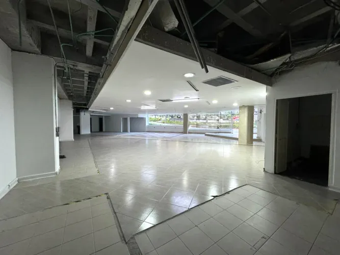 Local en venta en La Mota, Medellín, 326 m² · foto 5 de 5