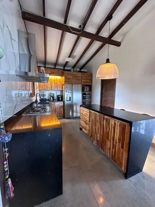 Casa de 3 alcobas en venta en Las Lomitas, Sabaneta · foto 10 de 24